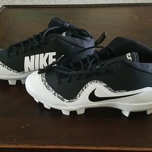 Nike Baseball Cleats
